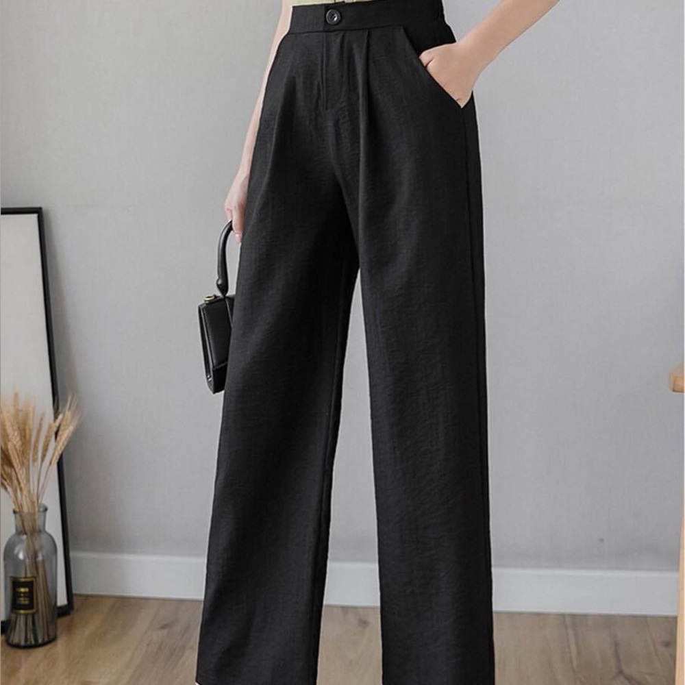 Elegant Black Wide-Leg Pants